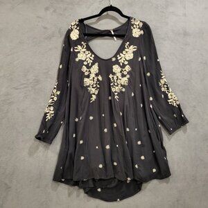Free‎ People Sweet Tennessee Dress Women's Size Medium Boho Embroidered Floral